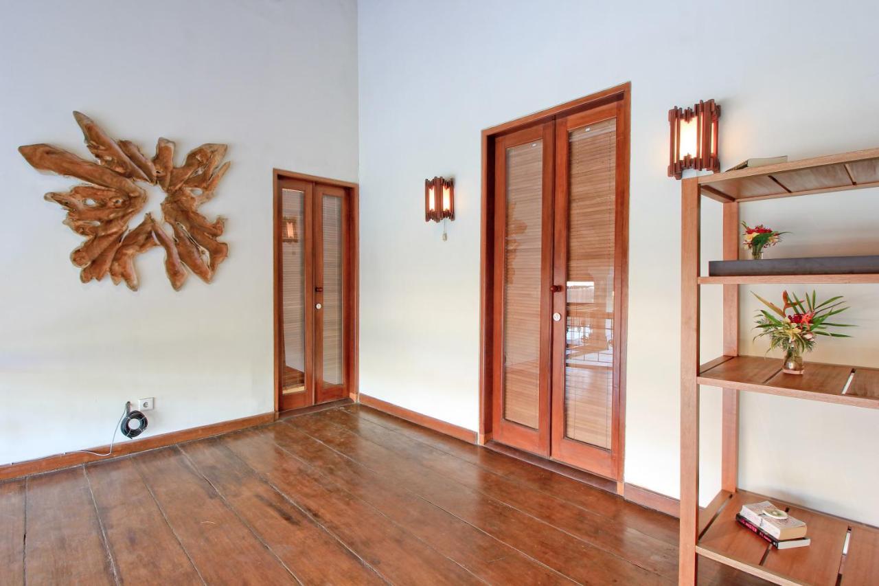 קנגו Uma Lima Villa Batu Belig - Close To The Beach מראה חיצוני תמונה