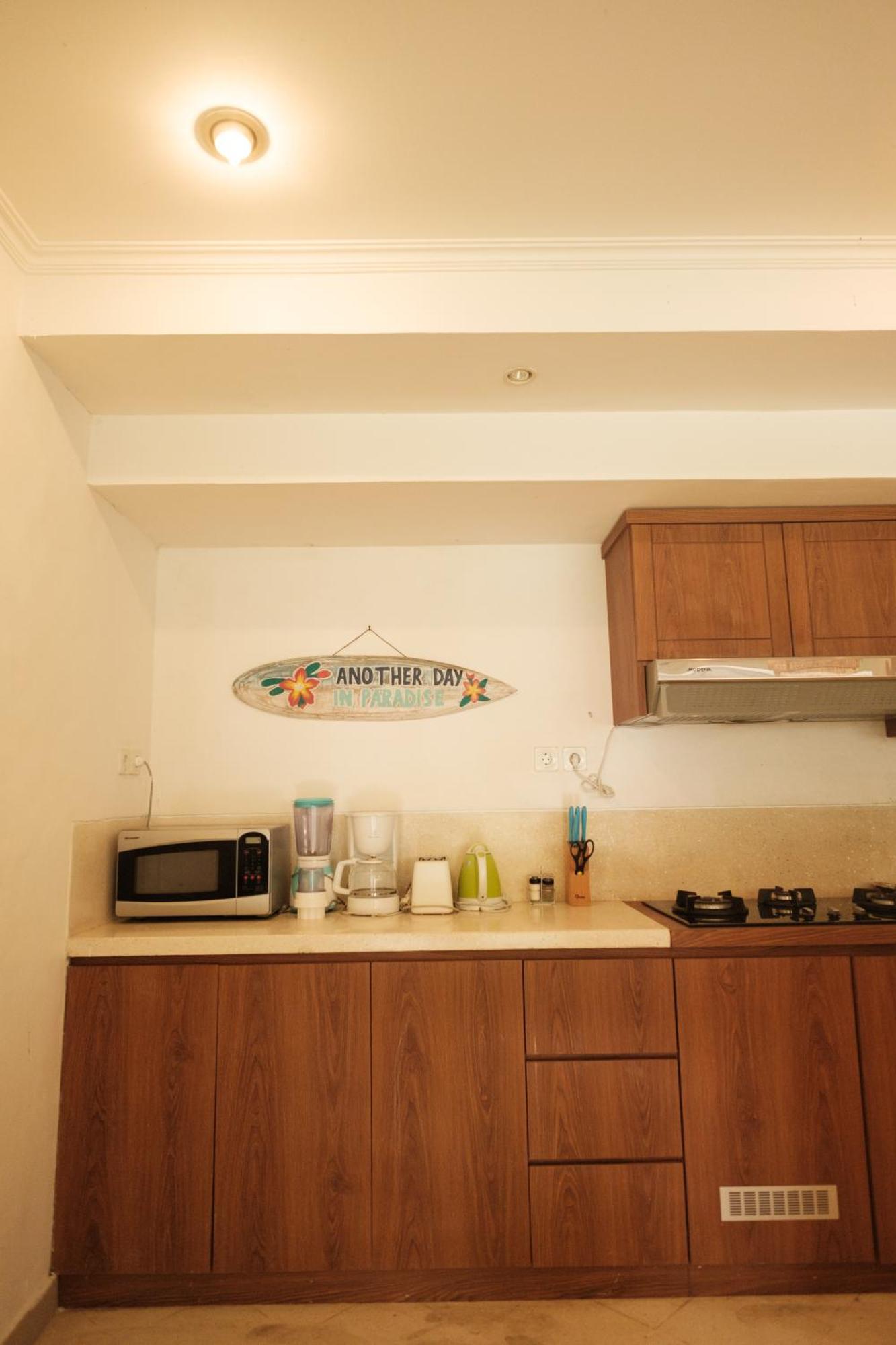 קנגו Uma Lima Villa Batu Belig - Close To The Beach מראה חיצוני תמונה