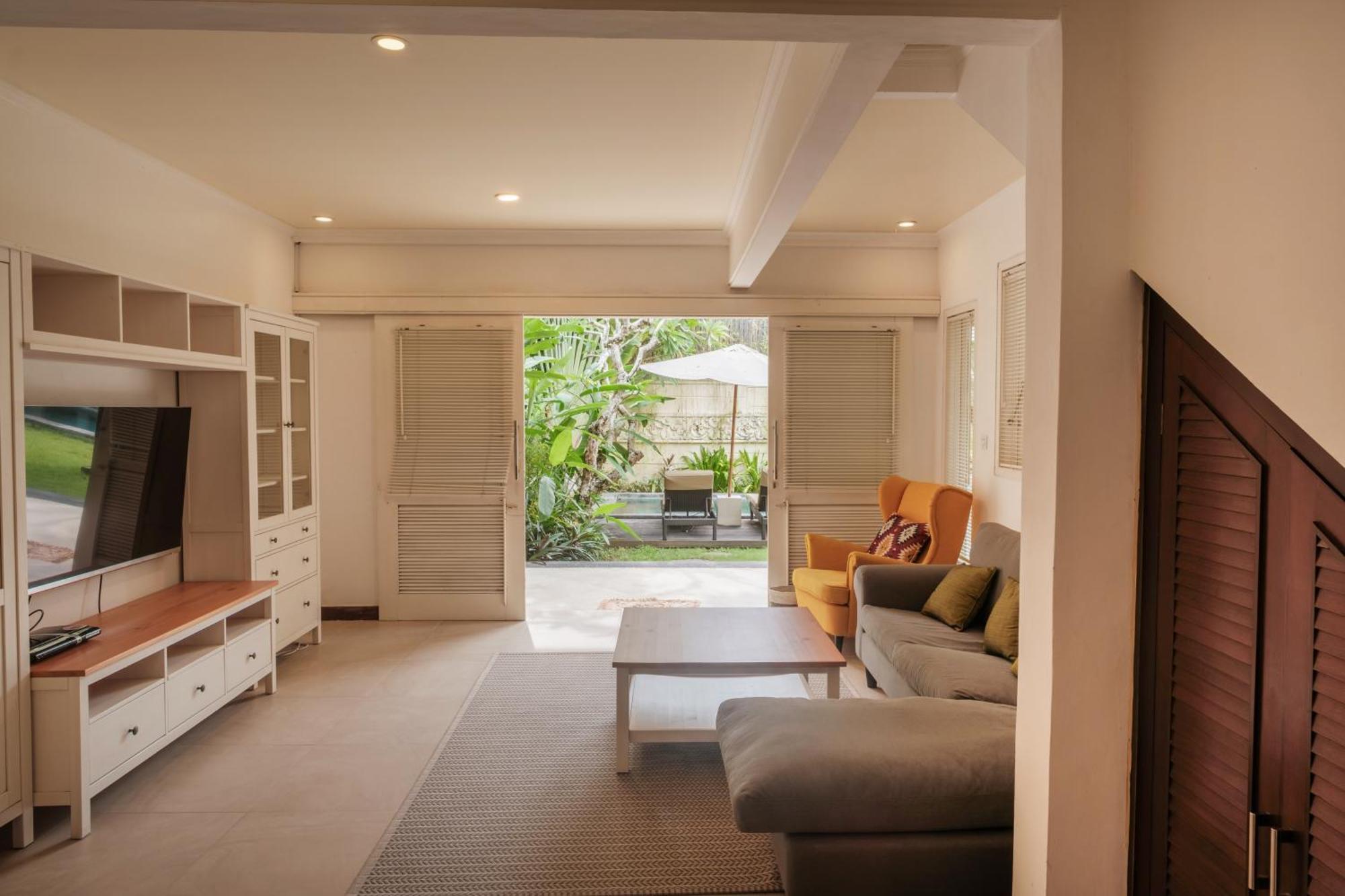 קנגו Uma Lima Villa Batu Belig - Close To The Beach מראה חיצוני תמונה