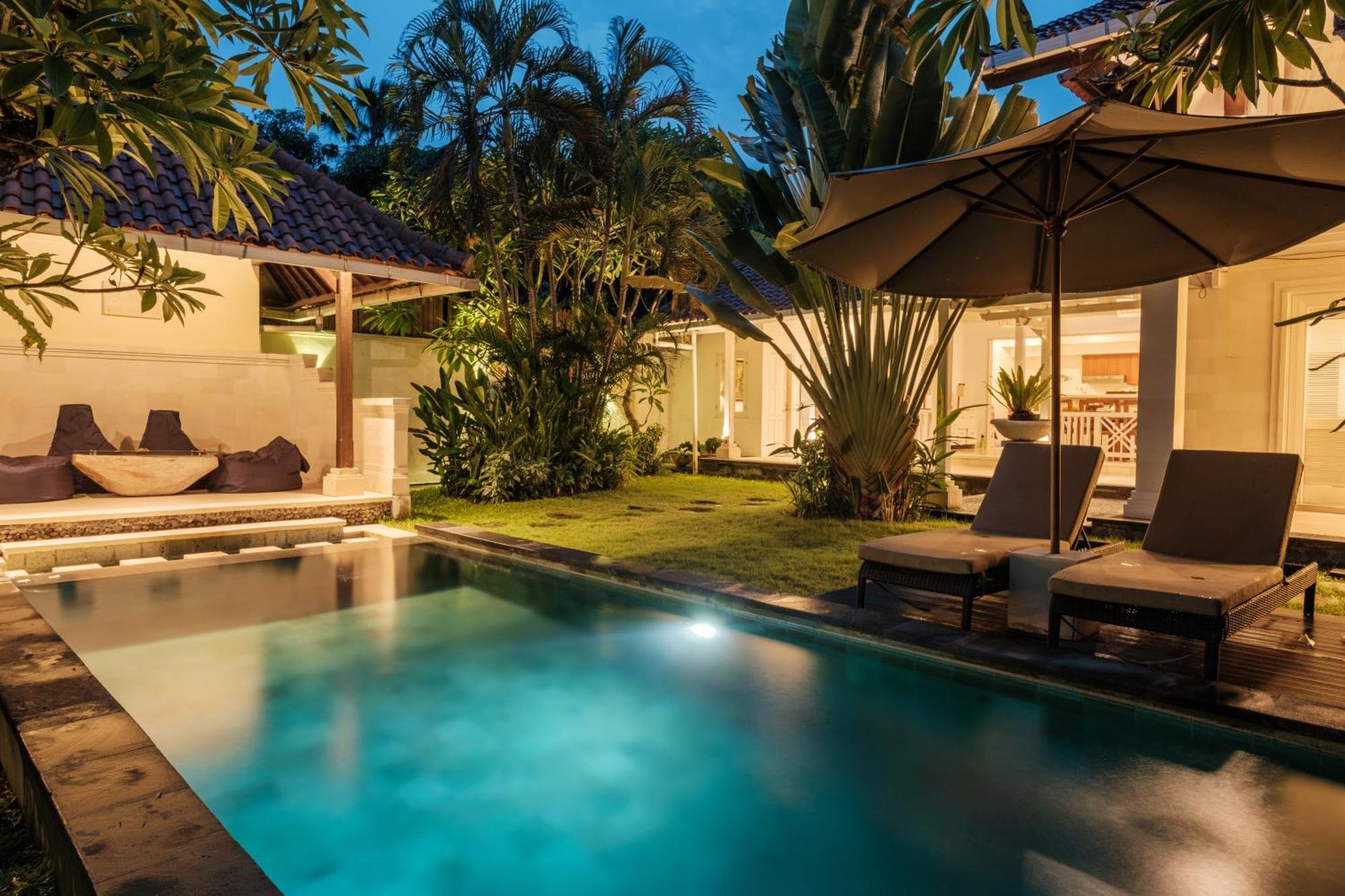קנגו Uma Lima Villa Batu Belig - Close To The Beach מראה חיצוני תמונה