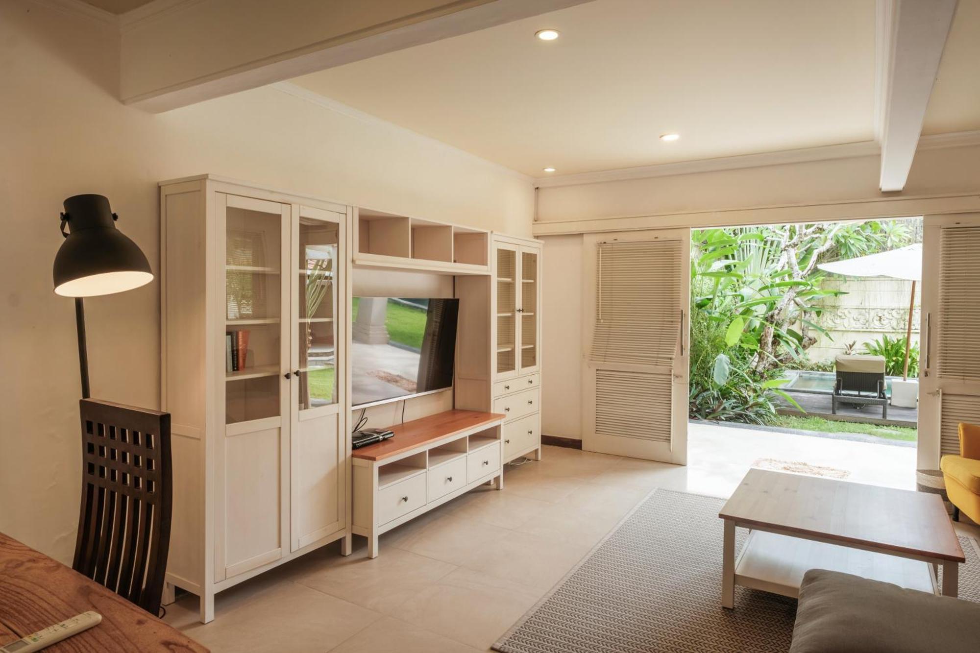 קנגו Uma Lima Villa Batu Belig - Close To The Beach מראה חיצוני תמונה