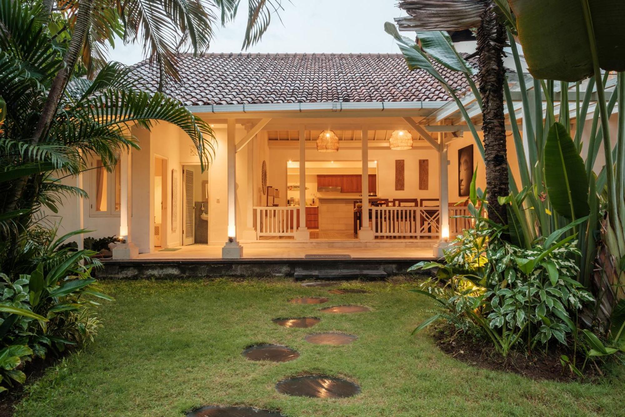קנגו Uma Lima Villa Batu Belig - Close To The Beach מראה חיצוני תמונה