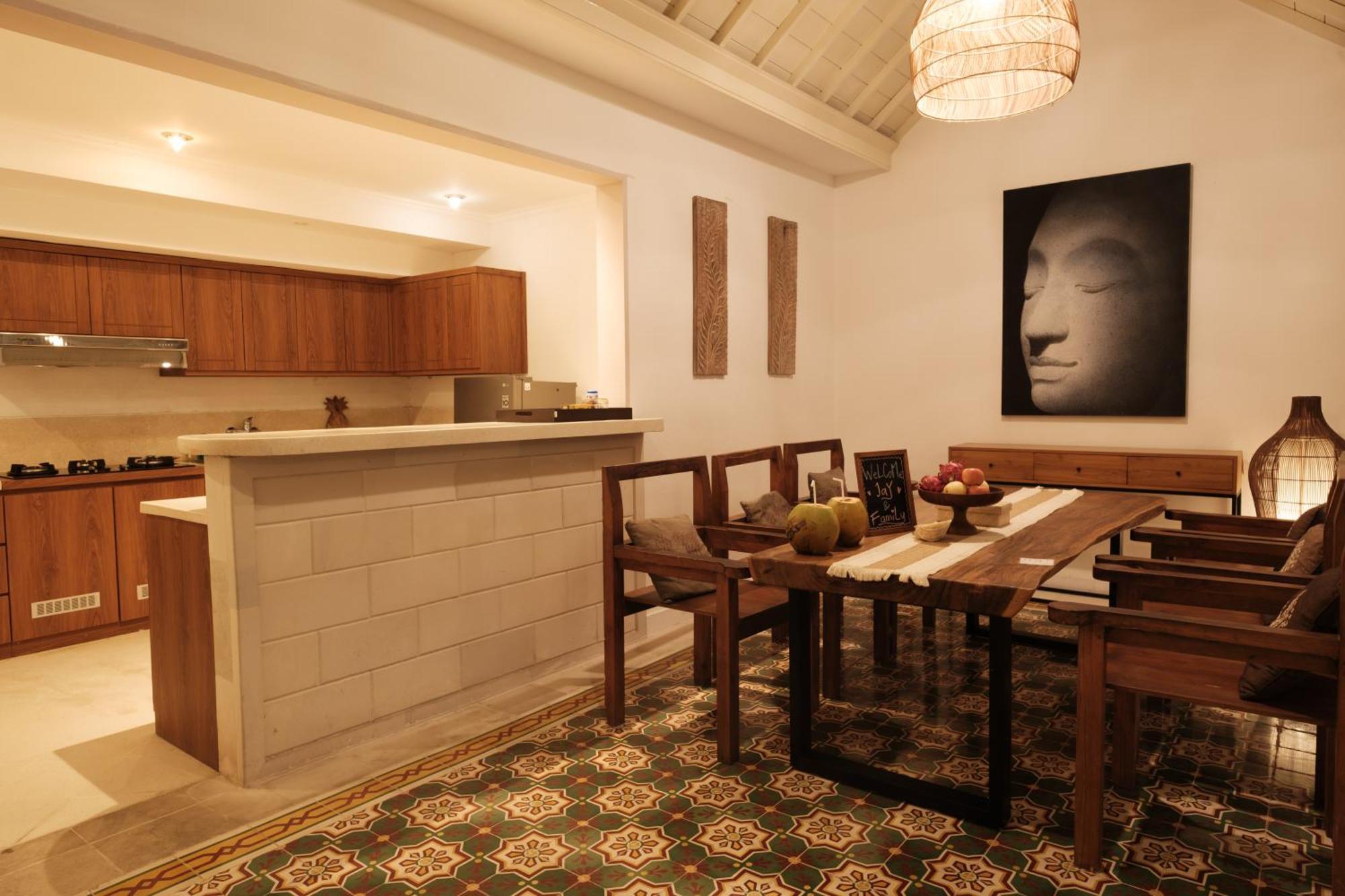 קנגו Uma Lima Villa Batu Belig - Close To The Beach מראה חיצוני תמונה