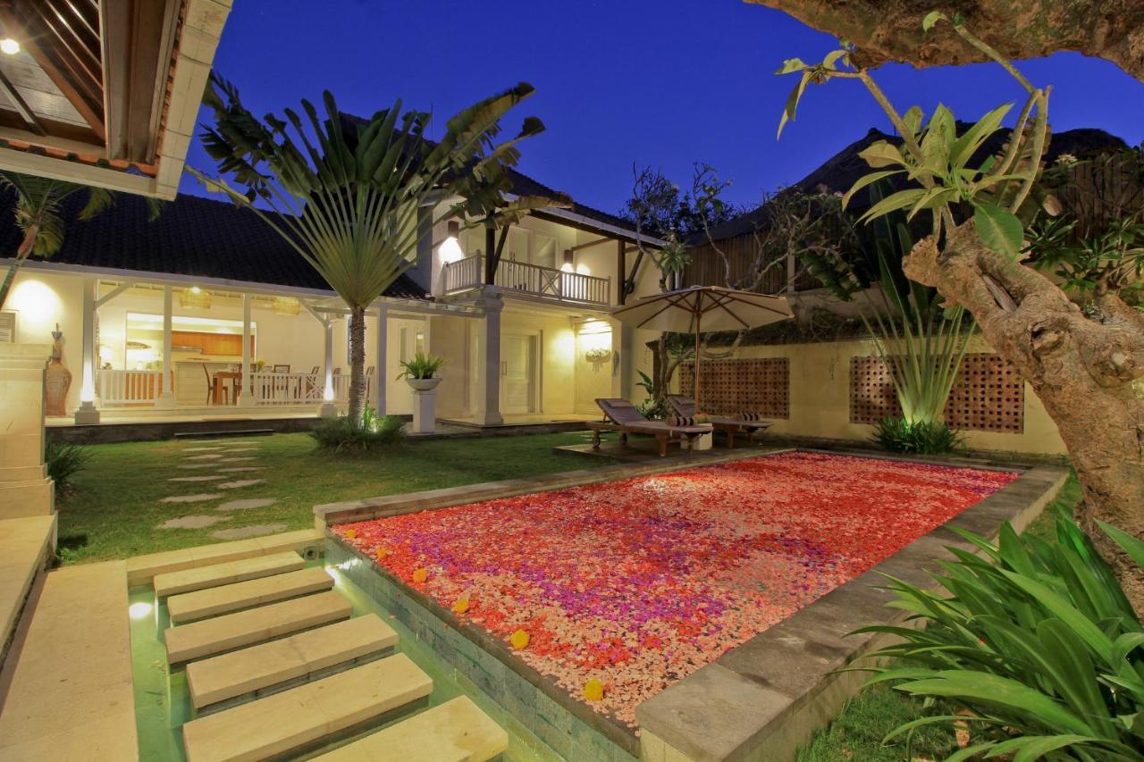 קנגו Uma Lima Villa Batu Belig - Close To The Beach מראה חיצוני תמונה